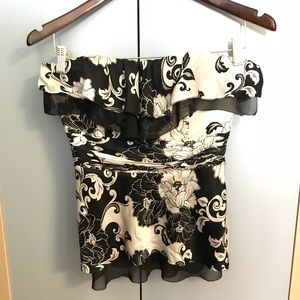 Strapless flowing tube top